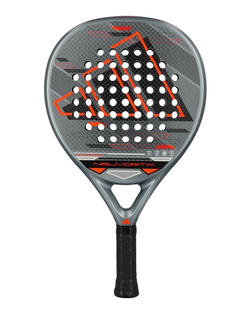 Adidas Neuvortx Black/Orange AR6GA1U17, vista frontal negra con detalles naranjas