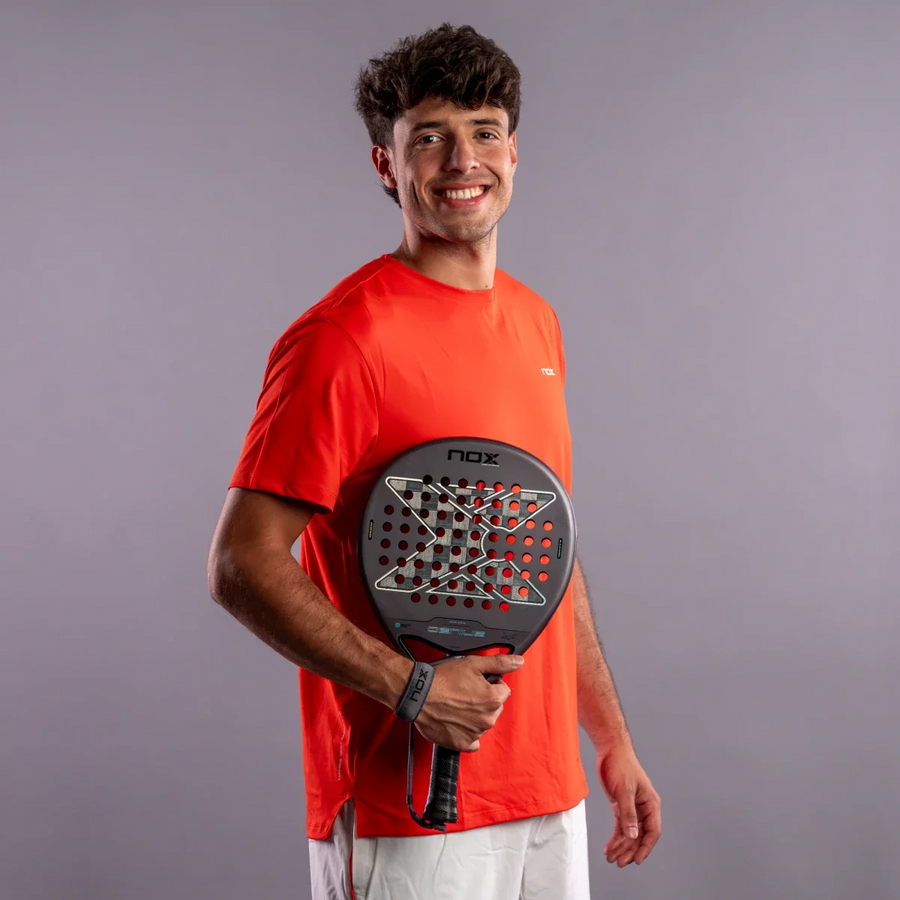 Pala NOX Genius 18K Alum Agustín Tapia 2027